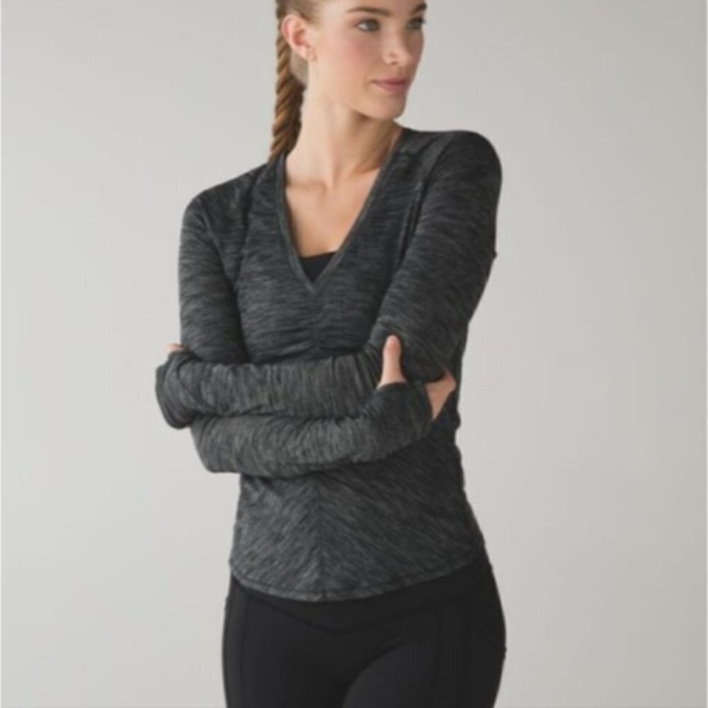 Lululemon Interval long sleeve top